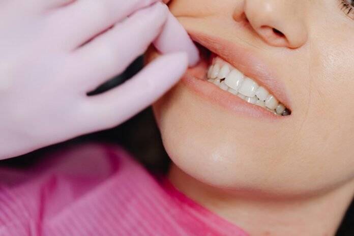 dental health tips, tooth pain, tooth sensitivity, root canal treatment, causes of tooth pain, dental sensitivity, tooth decay symptoms, when you need a root canal, dental health tips prevent tooth pain, signs of cavity, dental checkup importance, oral hygiene tips, food stuck between teeth, sensitive teeth causes